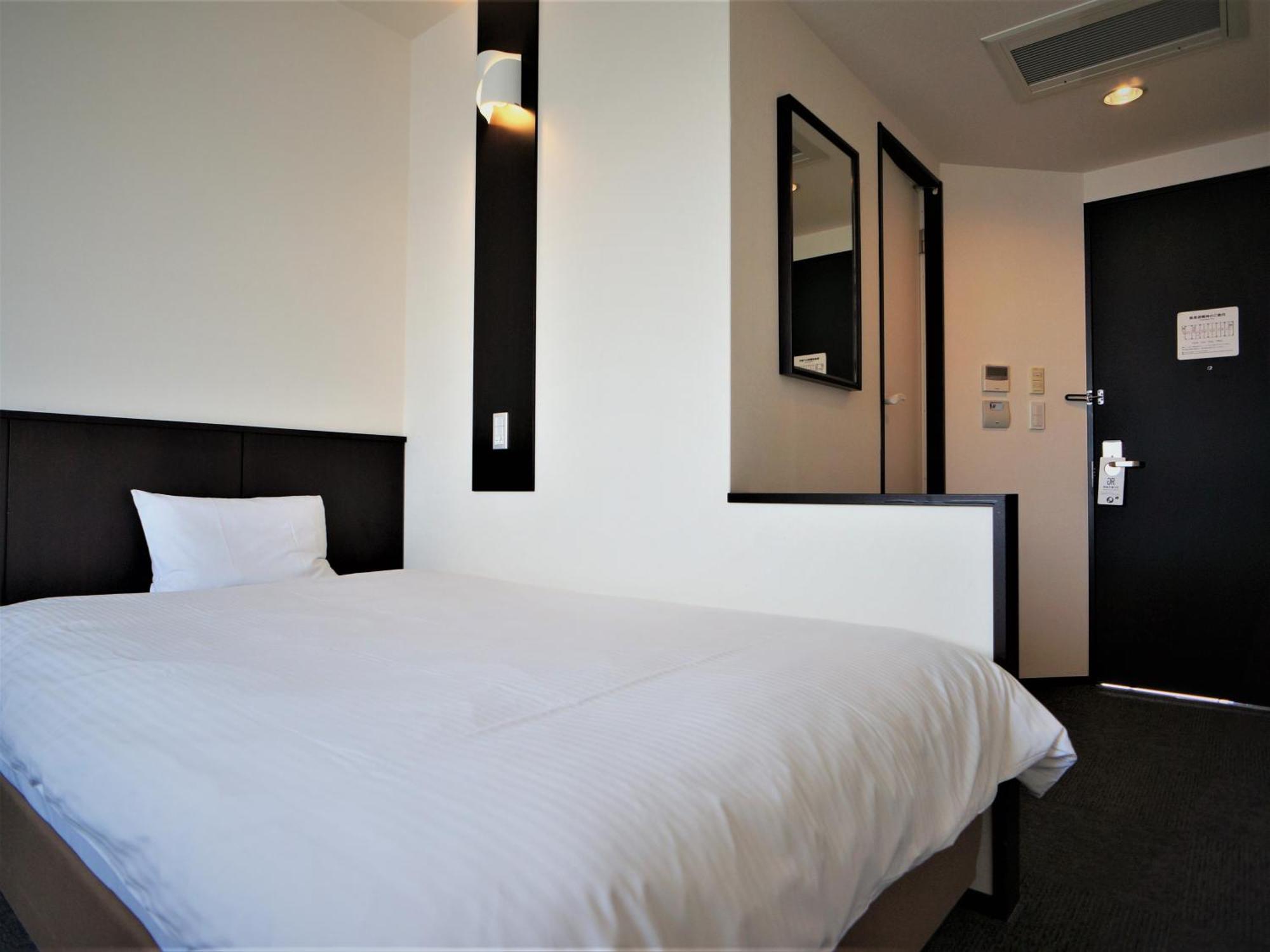 Green Rich Hotel Tosu Ekimae Экстерьер фото