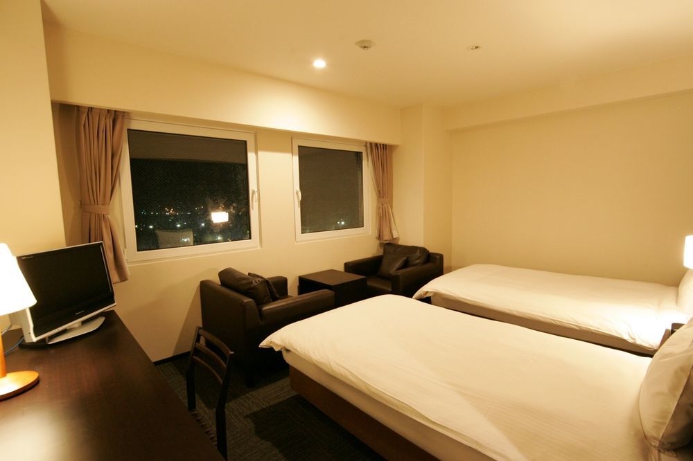 Green Rich Hotel Tosu Ekimae Экстерьер фото